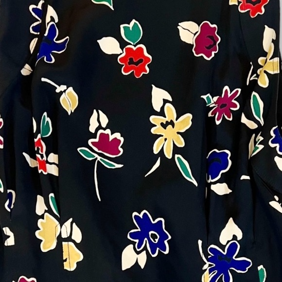 Vintage Fendi 365 Roma by Contir Silk Sleeveless Floral Blouse Sz M - Picture 6 of 7